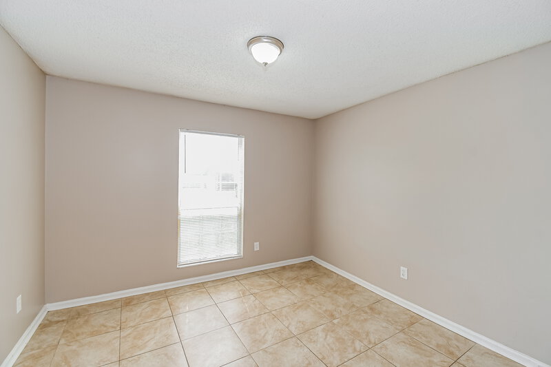 1,825/Mo, 8244 Sawmill Creek Dr Jacksonville, FL 32244 Bedroom View 2