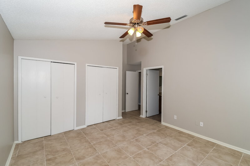 1,770/Mo, 8244 Sawmill Creek Dr Jacksonville, FL 32244 Master Bedroom View 3