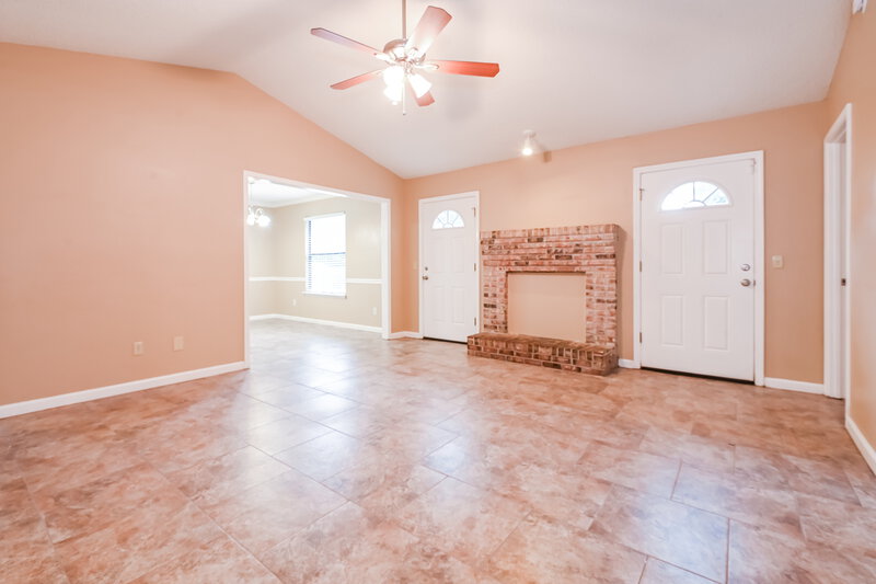 2,000/Mo, 1364 Trotters Walk Way Jacksonville, FL 32225 Living Room View 3