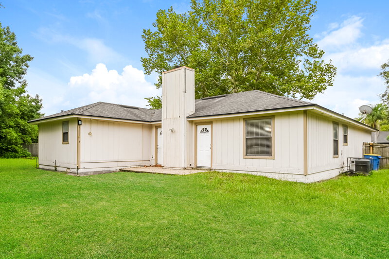 2,000/Mo, 1364 Trotters Walk Way Jacksonville, FL 32225 Rear View 2