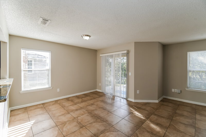 1,815/Mo, 8730 Buzz Ct Jacksonville, FL 32216 Dining Room View