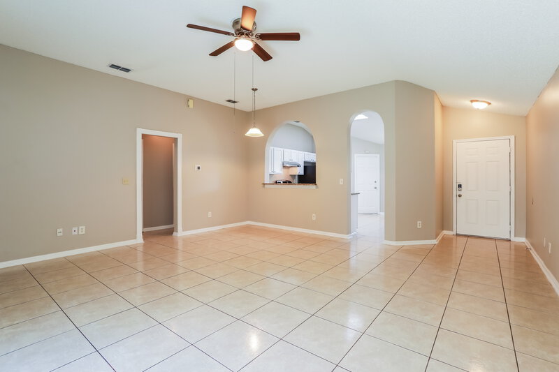 1,745/Mo, 1542 Slash Pine Ct Orange Park, FL 32073 Living Room View 2