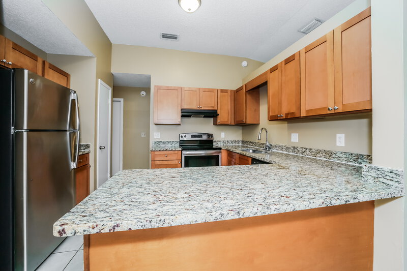 1,910/Mo, 2244 Aspen Ridge Ct Jacksonville, FL 32233 Kitchen View
