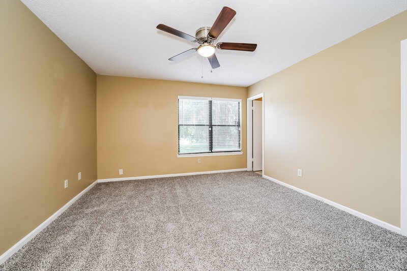 1,910/Mo, 2244 Aspen Ridge Ct Jacksonville, FL 32233 Main Bedroom View
