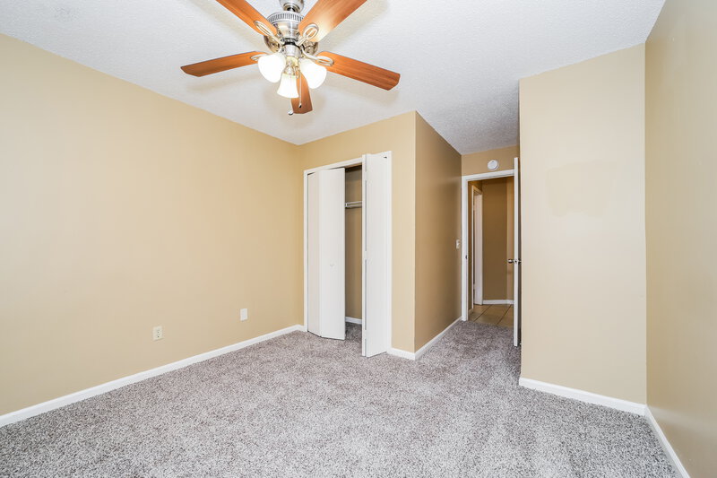 1,910/Mo, 2244 Aspen Ridge Ct Jacksonville, FL 32233 Bedroom View 2