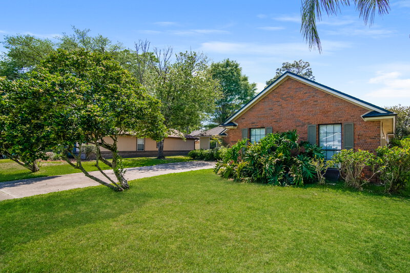 2,710/Mo, 8536 Iron Mill Ct Jacksonville, FL 32244 Rear View