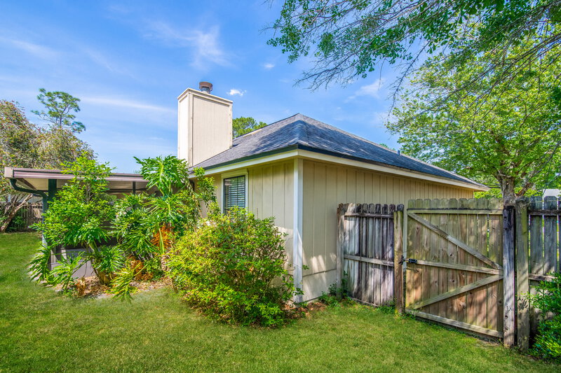 2,710/Mo, 8536 Iron Mill Ct Jacksonville, FL 32244 Rear View 3