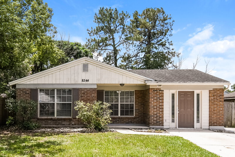 1,630/Mo, 8244 Yolanda Ct Jacksonville, FL 32210 External View