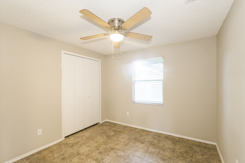 1,635/Mo, 8244 Yolanda Ct Jacksonville, FL 32210 Bedroom View 2