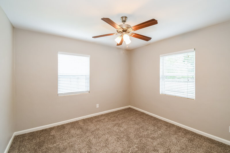 1,420/Mo, 5118 Kingsbury St Jacksonville, FL 32205 Bedroom View
