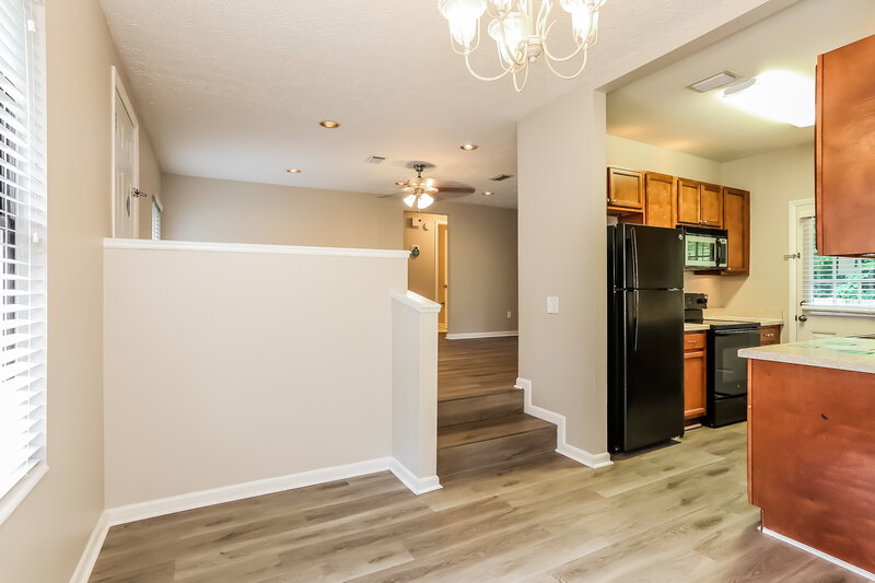 1,850/Mo, 1655 Aletha Dr Jacksonville, FL 32211 Dining Room View