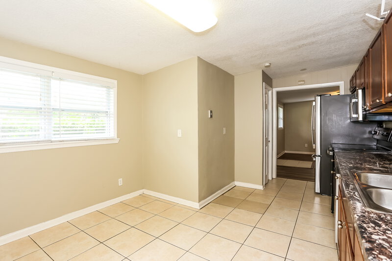 1,535/Mo, 1923 Griflet Rd Jacksonville, FL 32211 Dining Room View