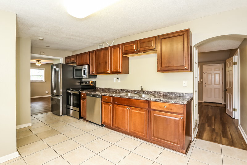 1,535/Mo, 1923 Griflet Rd Jacksonville, FL 32211 Kitchen View