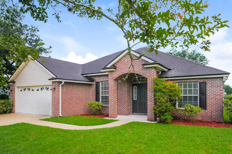 2,265/Mo, 862 E Red House Branch Rd Saint Augustine, FL 32084 Front View