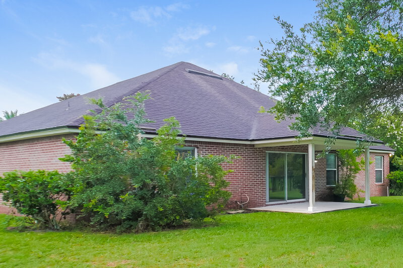 2,265/Mo, 862 E Red House Branch Rd Saint Augustine, FL 32084 Rear View