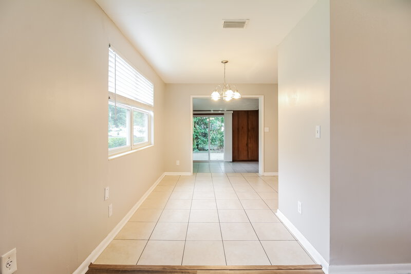 1,470/Mo, 4608 Morley Ln Jacksonville, FL 32210 Dining Room View