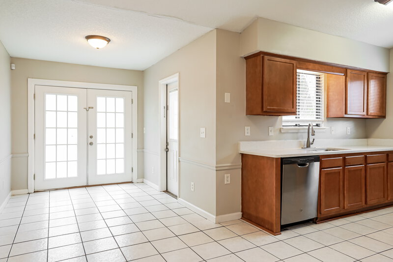 1,595/Mo, 8257 Knotts Landing Dr Jacksonville, FL 32244 Dining Room View