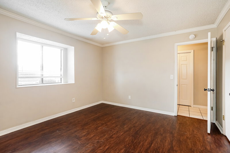 1,595/Mo, 8257 Knotts Landing Dr Jacksonville, FL 32244 Main Bedroom View