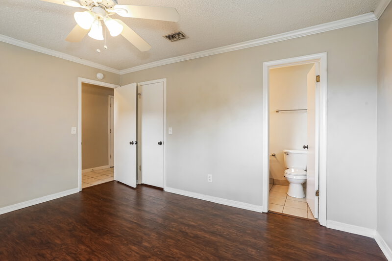 1,595/Mo, 8257 Knotts Landing Dr Jacksonville, FL 32244 Main Bedroom View 2