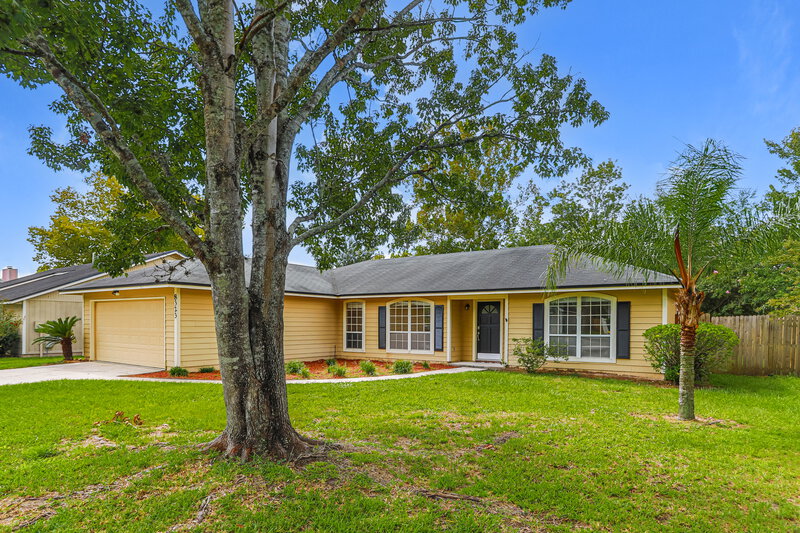 1,895/Mo, 8323 Cross Timbers Drive W Jacksonville, FL 32244 Front View