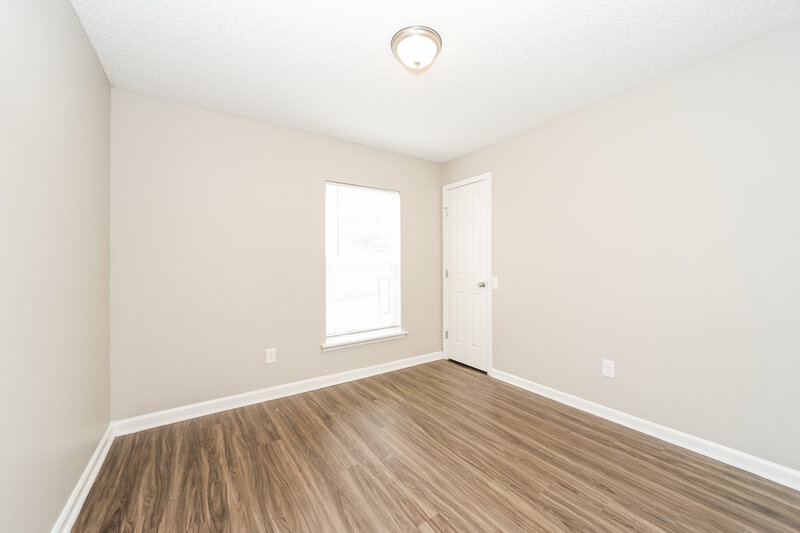 0/Mo, 11576 Kings Ridge Ct.N Jacksonville, FL 32218 Bedroom View 3