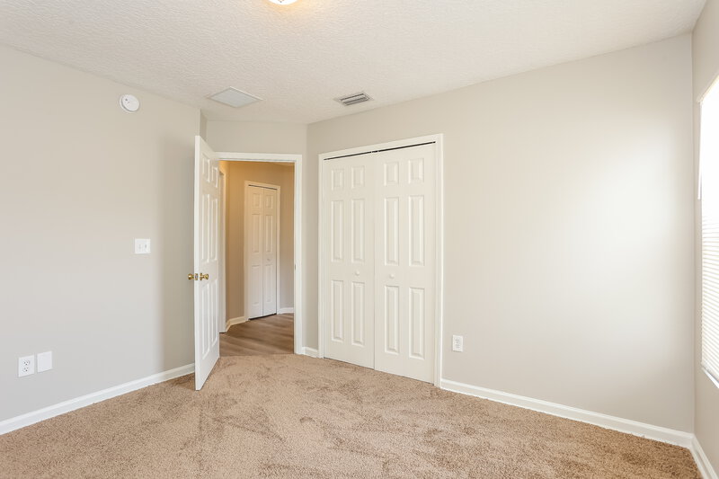 0/Mo, 9362 ARBOR GLEN LN Jacksonville, FL 32208 Bedroom View 2