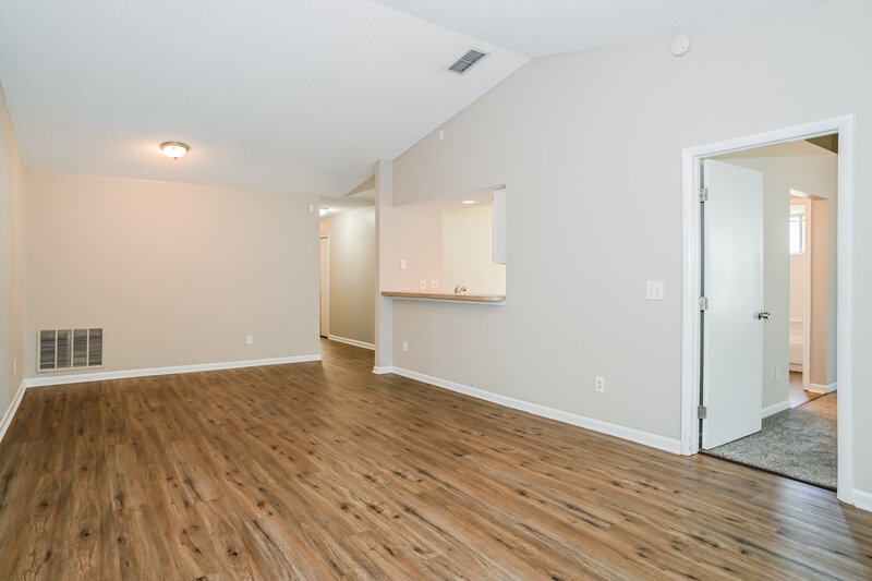 1,695/Mo, 7811 Aquarius Cir S Jacksonville, FL 32216 Living Room View