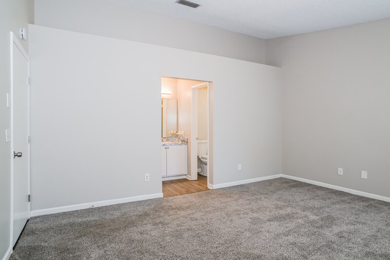 1,695/Mo, 7811 Aquarius Cir S Jacksonville, FL 32216 Main Bedroom View 2