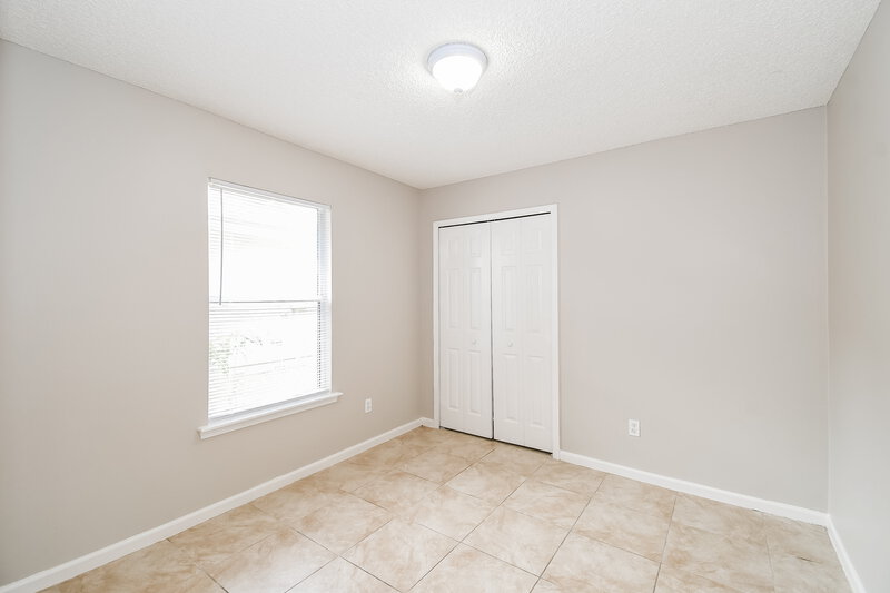 1,690/Mo, 8554 N Star Leaf Rd Jacksonville, FL 32210 Bedroom View