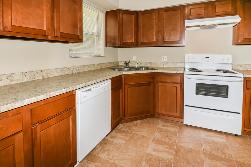 2,370/Mo, 2615 Ligustrum Rd Jacksonville, FL 32211 Kitchen View 4