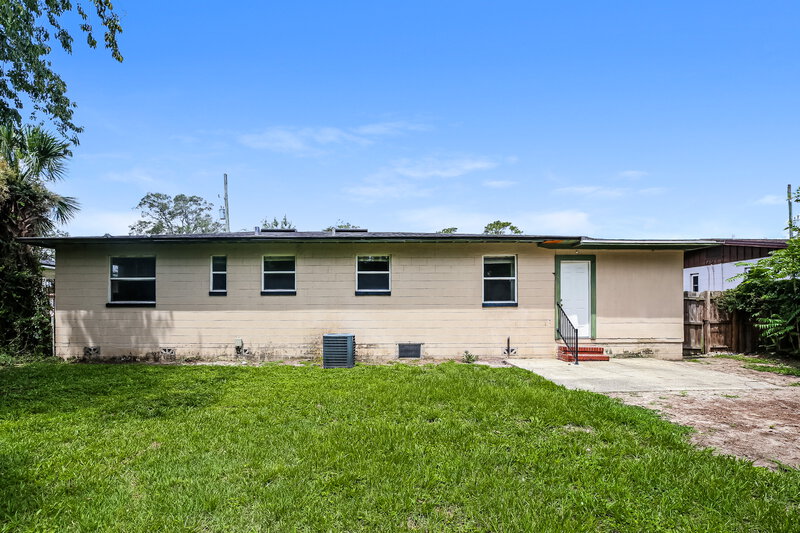 1,655/Mo, 2615 Ligustrum Rd Jacksonville, FL 32211 Misc View 14