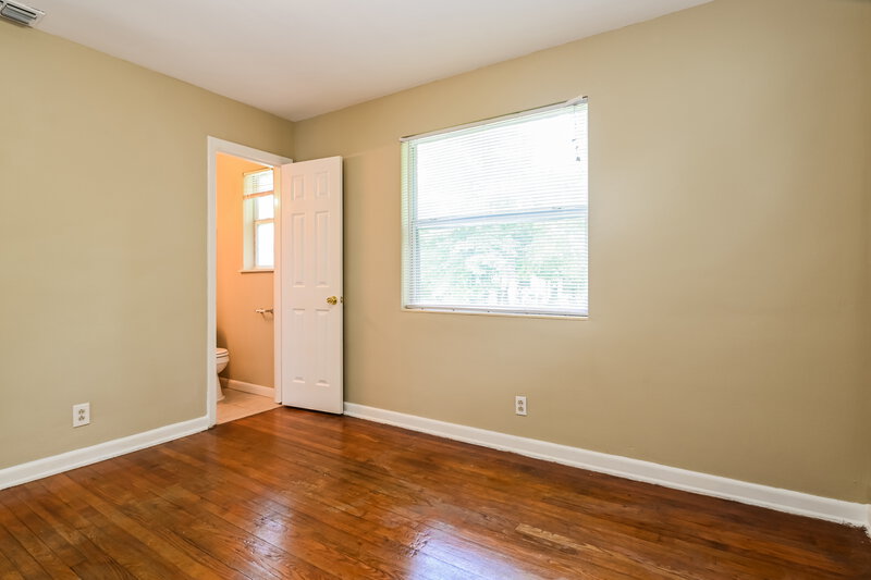 2,370/Mo, 2615 Ligustrum Rd Jacksonville, FL 32211 Bedroom View 3