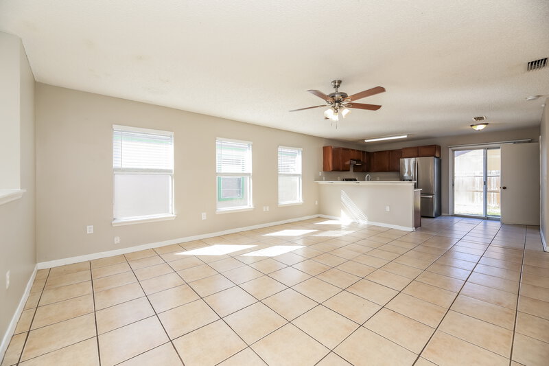 1,890/Mo, 7939 Cherry Blossom Dr S Jacksonville, FL 32216 Living Room View