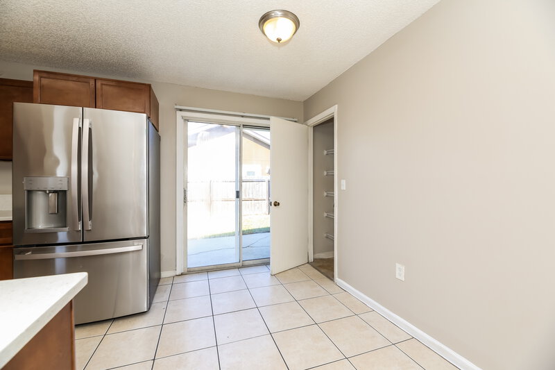 1,890/Mo, 7939 Cherry Blossom Dr S Jacksonville, FL 32216 Dining Room View