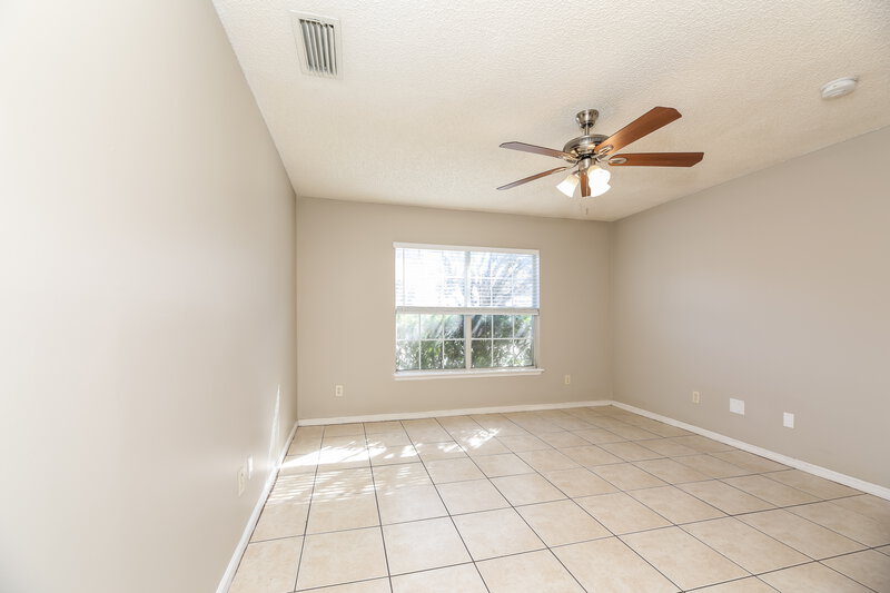 1,890/Mo, 7939 Cherry Blossom Dr S Jacksonville, FL 32216 Main Bedroom View