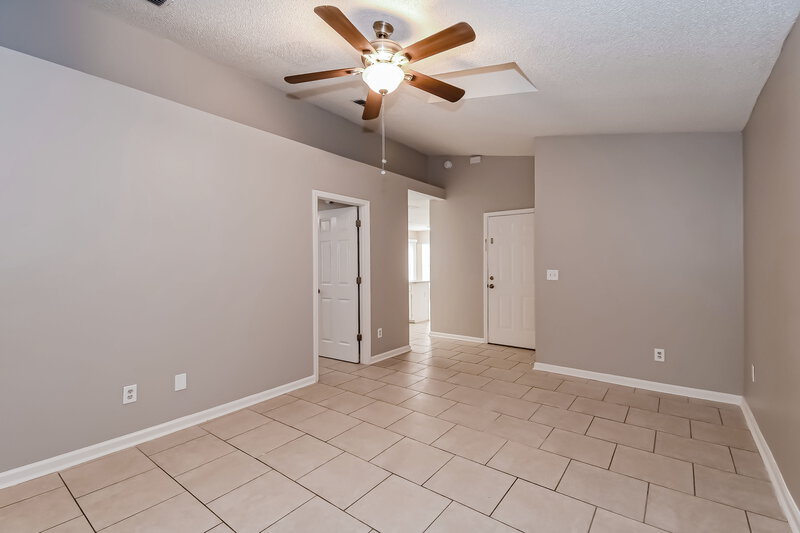 1,695/Mo, 9956 Somerset Grove Ln Jacksonville, FL 32222 Misc View 6