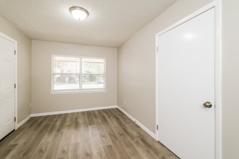 1,795/Mo, 415 S 13th Ter Fernandina Beach, FL 32034 Dining Room View