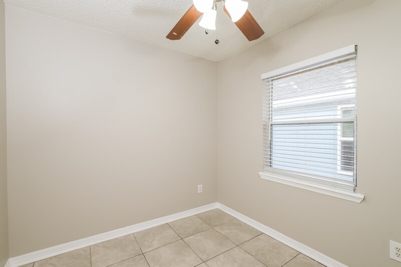 1,795/Mo, 415 S 13th Ter Fernandina Beach, FL 32034 Bedroom View