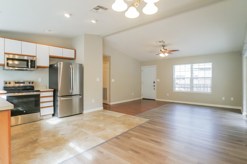 1,585/Mo, 1357 Mattie St Saint Augustine, FL 32084 Dining Room View 2