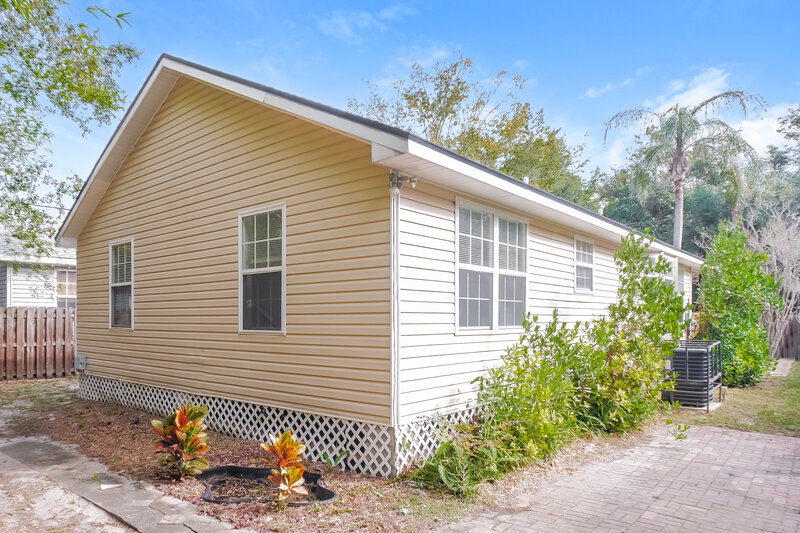 1,585/Mo, 1357 Mattie St Saint Augustine, FL 32084 Rear View 2