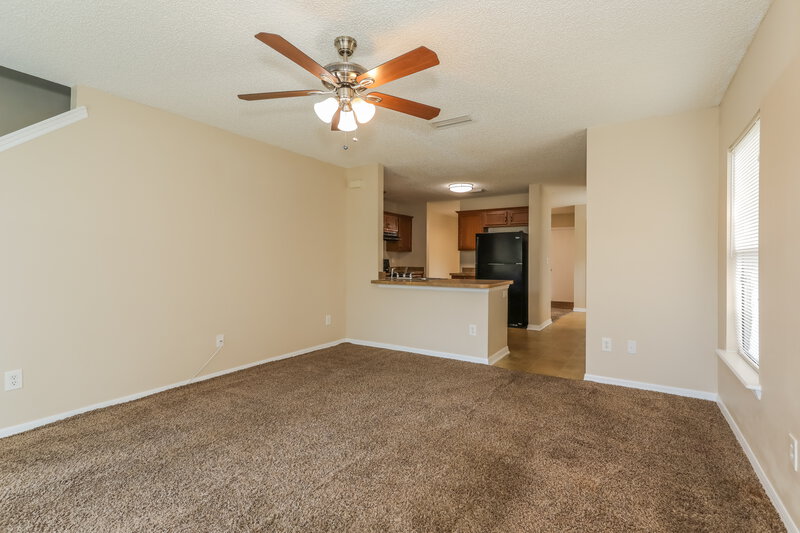 1,610/Mo, 7753 Highchair Ln Jacksonville, FL 32210 Misc View 2