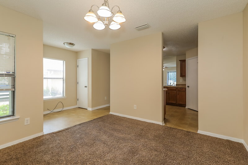 1,610/Mo, 7753 Highchair Ln Jacksonville, FL 32210 Misc View 5