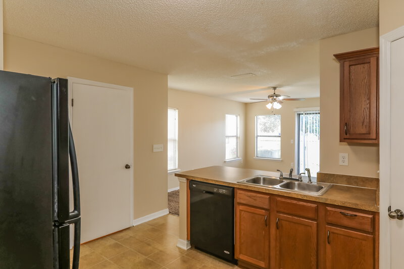 1,610/Mo, 7753 Highchair Ln Jacksonville, FL 32210 Misc View 9