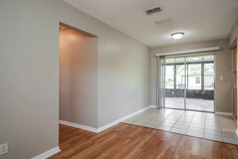 1,795/Mo, 190 Estancia St Saint Augustine, FL 32086 Living Room View 4