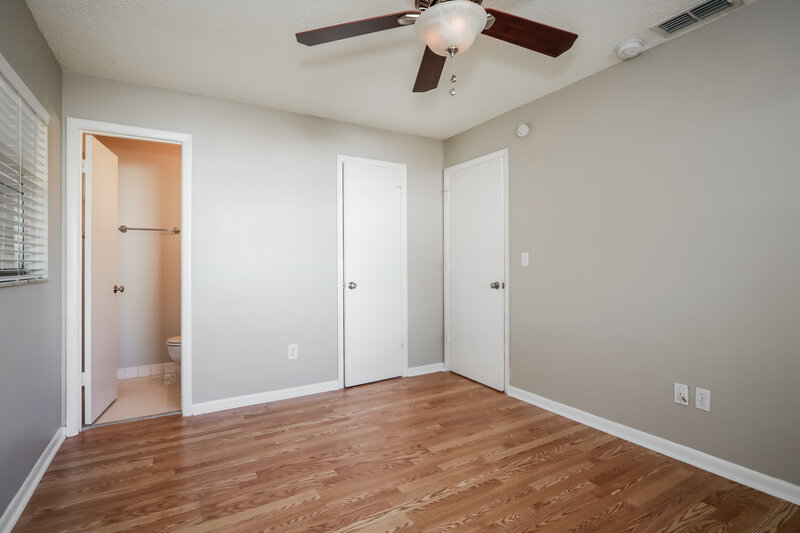 1,795/Mo, 190 Estancia St Saint Augustine, FL 32086 Master Bedroom View 3
