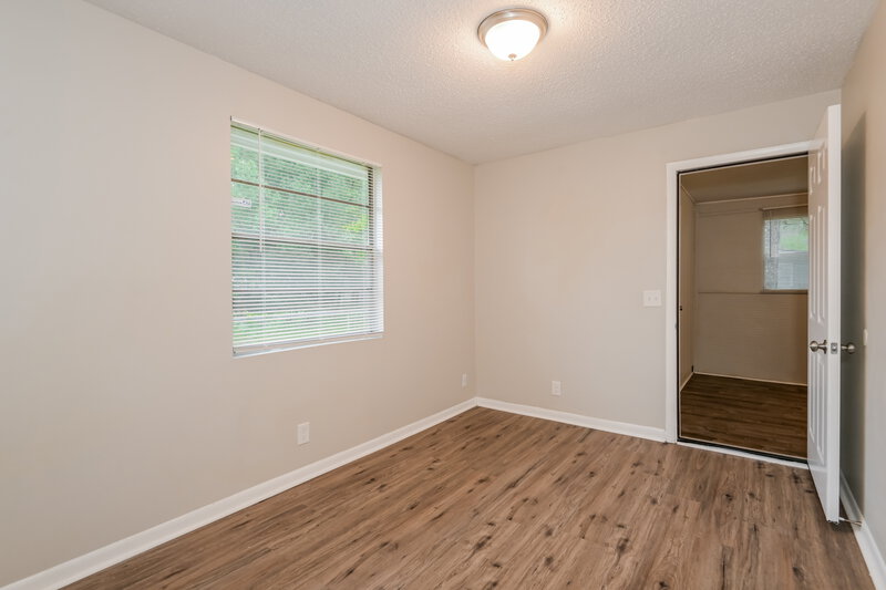 1,655/Mo, 304 Citizen St Green Cove Springs, FL 32043 Bedroom View