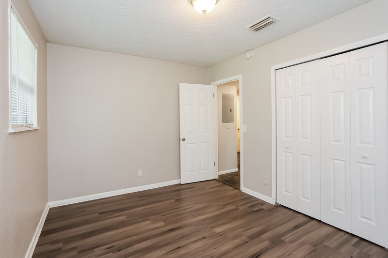 1,570/Mo, 6812 Hawkins Ct Jacksonville, FL 32219 Bedroom View 2