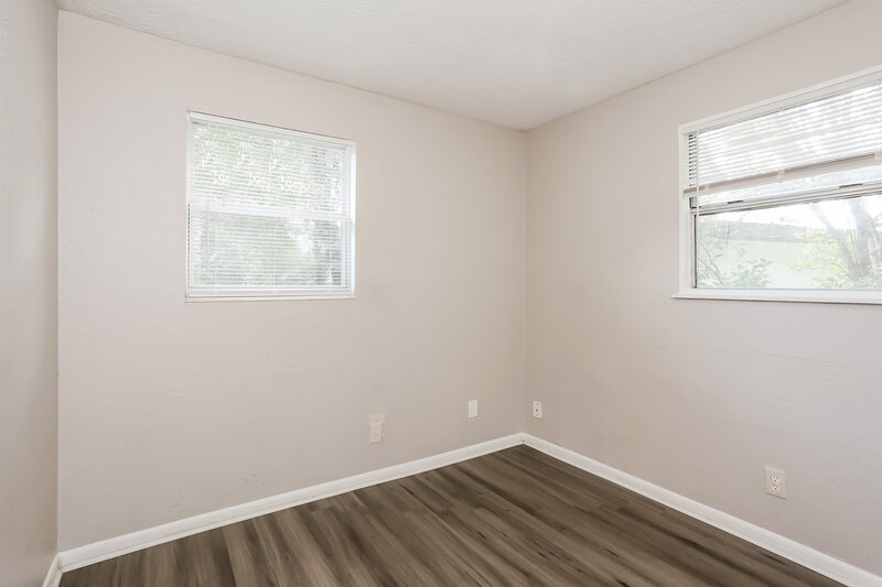 1,570/Mo, 6812 Hawkins Ct Jacksonville, FL 32219 Bedroom View 5