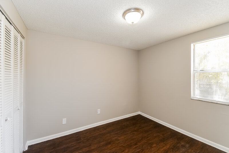 1,365/Mo, 7651 McCowan Dr Jacksonville, FL 32244 Bedroom View 4