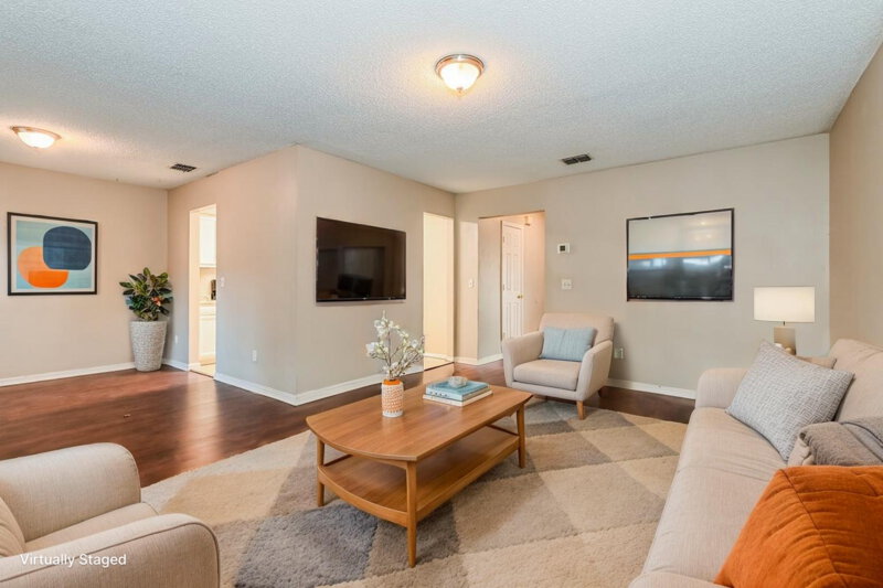 1,735/Mo, 11702 Tanager Dr Jacksonville, FL 32225 Misc View
